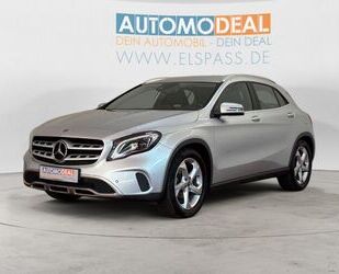 Mercedes-Benz Mercedes-Benz GLA 180 NAV LED AHK SHZ TEMPOMAT ALU Gebrauchtwagen