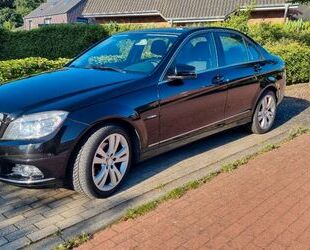 Mercedes-Benz Mercedes-Benz C 180 CGI BlueEFFICIENCY - Gebrauchtwagen