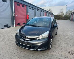 Toyota Toyota Yaris Life 1 Hand Scheckheft Gebrauchtwagen