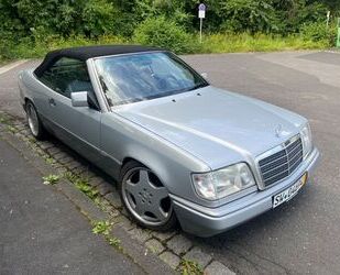 Mercedes-Benz Mercedes-Benz E 220*Cabrio*Automatik*Leder*Tüv neu Gebrauchtwagen