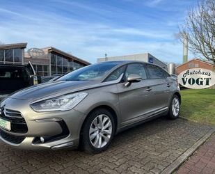 Citroen Citroën DS5 SoChic 1.6 TEMP/PDC/PANO Gebrauchtwagen