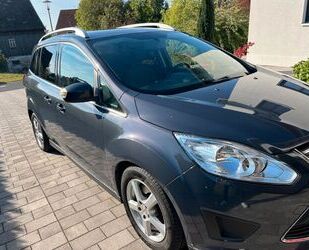 Ford Ford Grand C-Max 7 Sitzer 1,6 EcoBoost 110kW Tren Gebrauchtwagen