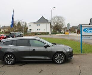 Ford Ford Focus Tur. Titanium X+ACC+Winter P.+Navi+Head Gebrauchtwagen