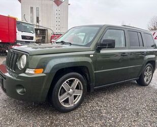 Jeep Jeep Patriot Limited 4X4 Allrad Klima Schaltgetrie Gebrauchtwagen