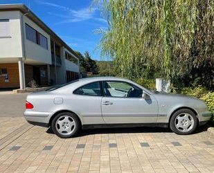 Mercedes-Benz Mercedes-Benz CLK 200 ELEGANCE Elegance Gebrauchtwagen