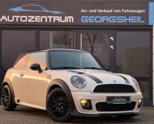 Mini MINI Cooper/John Cooper Works-Harman/Kardon/Xenon Gebrauchtwagen