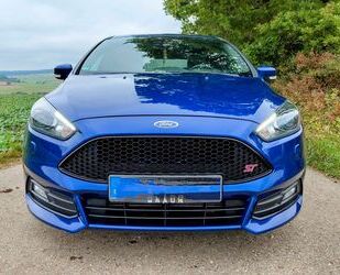 Ford Ford Focus 2,0 EcoBoost ST Gebrauchtwagen