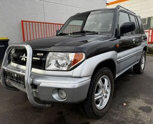 Mitsubishi Mitsubishi Pajero 2,0 GDI Intense Automatik Klima Gebrauchtwagen