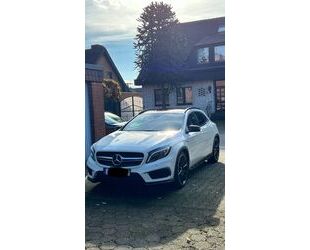 Mercedes-Benz Mercedes-Benz GLA 45 AMG Mercedes-AMG GLA 45 4MATI Gebrauchtwagen