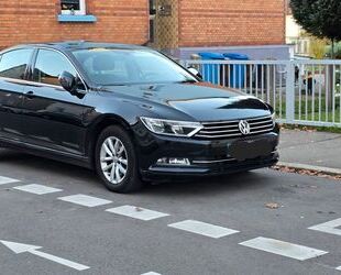 VW Volkswagen Passat 1.6 TDI SCR DSG Trendline Gebrauchtwagen