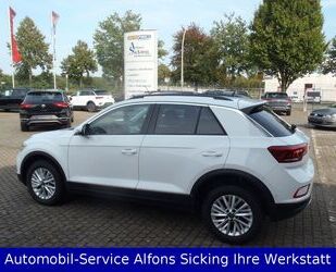 VW Volkswagen T-Roc Life NAVI SHZ ALU PDC LED APP Gebrauchtwagen