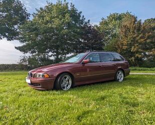 BMW BMW 530i A Touring Individual mit Historie Gebrauchtwagen