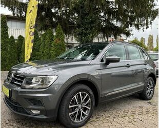 VW Volkswagen Tiguan 2,0 TSI 4 Motion DSG AHK ´Comf Gebrauchtwagen