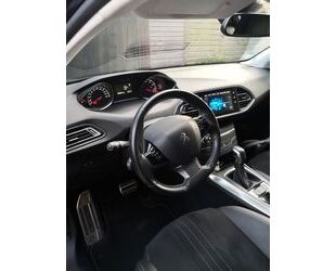 Peugeot Peugeot 308 Allure PureTech 130 EAT6 STOP & START, Gebrauchtwagen