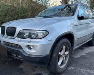 BMW BMW X5 3.0 d Sport Pano,Leder,Navi,Xenon,Standheiz Gebrauchtwagen