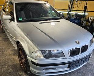 BMW BMW 320i Gebrauchtwagen