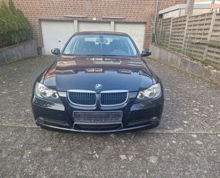 BMW BMW 318 Baureihe 3 Lim. 318i automatic tüv neu Gebrauchtwagen