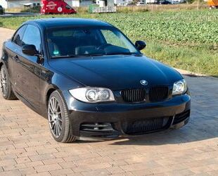 BMW BMW 135i Coupé N54 M-Paket Gebrauchtwagen