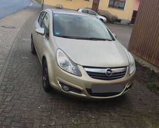 Opel Opel Corsa D 1.4 Sitzheizung, Tempomat Gebrauchtwagen