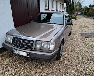 Mercedes-Benz Mercedes-Benz E 230, 230CE, H-Zulassung Gebrauchtwagen