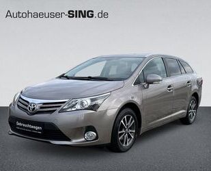 Toyota Toyota Avensis Kombi Edition Rückfahrkamera LED Pr Gebrauchtwagen