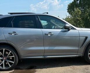 Jaguar Jaguar F-Pace SVR , 22Zoll, Pano, Sommer / Winter Gebrauchtwagen