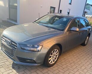 Audi Audi A4 Avant 2.0 TDI Attraction Navi/PDC/SHZ Gebrauchtwagen