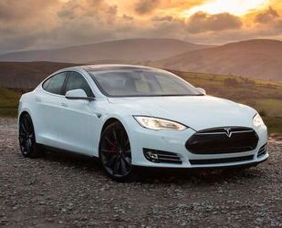 Tesla Tesla Model S P85+ Free SC NP:125k Weiss Leder 8 F Gebrauchtwagen