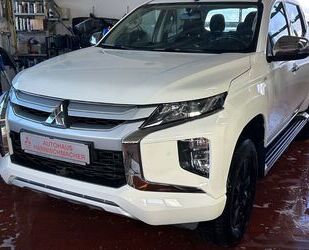 Mitsubishi Mitsubishi L200 Doppelkabine 4WD HU INSP NEU 150 P Gebrauchtwagen