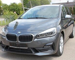 BMW BMW 220dA xDrive GranTourer Navi-HeadUp-Panorama-1 Gebrauchtwagen