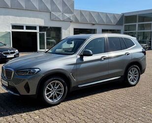 BMW BMW X3 xDrive20i Laserlight HiFi Navi RFK Gebrauchtwagen