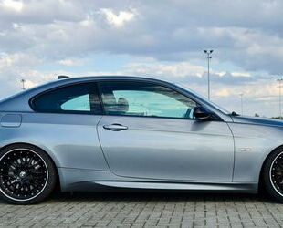 BMW BMW 335i Coupé - E92 N54 Handschalter Gebrauchtwagen