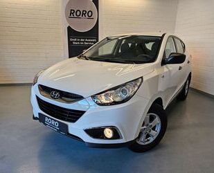 Hyundai Hyundai ix35 2.0 Comfort 2WD + 8.Reifen/Klimaanlag Gebrauchtwagen