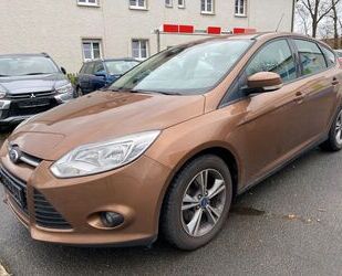 Ford Ford Focus Lim. KLIMA 1.HAND TÜV06.25 MIT GARANTIE Gebrauchtwagen