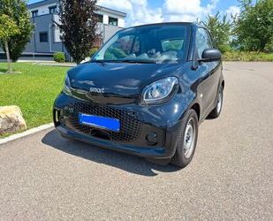 Smart Smart ForTwo coupé 60kW EQ Schwarz Gebrauchtwagen