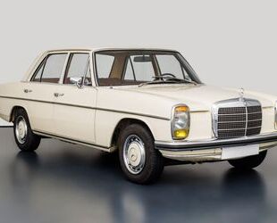 Mercedes-Benz Mercedes-Benz W115 220D Gebrauchtwagen