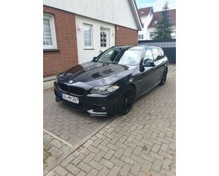 BMW BMW 535d Touring M Paket HUD AHK 19