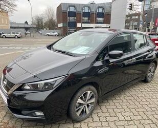 Nissan Nissan Leaf Acenta 40 kWh Apple CarPlay Android Au Gebrauchtwagen