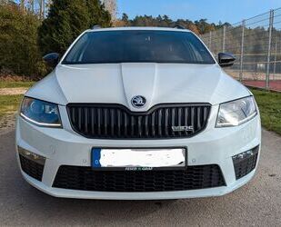 Skoda Skoda Octavia III Combi 2.0 TDI Green tec RS | 1. Gebrauchtwagen