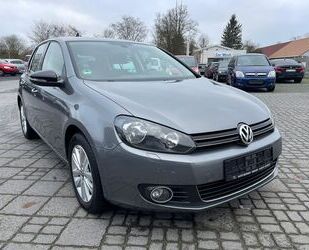 VW Volkswagen Golf VI Lim. Style1.2 TSI Klima PDC Al Gebrauchtwagen