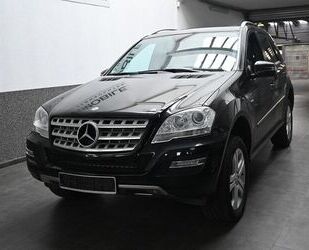 Mercedes-Benz Mercedes-Benz ML 300 CDI 4MATIC Navi Leder S-Dach Gebrauchtwagen