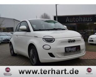 Fiat Fiat 500 e Icon Apple CarPlay Android Auto Allwet Gebrauchtwagen