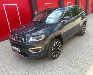 Jeep Jeep Compass 1.4 Limited AT*LEDER*PANO*NAVI*XENON Gebrauchtwagen