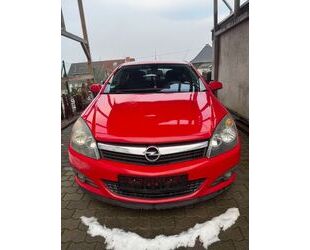 Opel Opel Astra GTC 1.7 CDTI NAVI 92kW NAVI Gebrauchtwagen