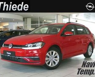 VW Volkswagen Golf VII VARI. 1.5 TSI COMFORT. NAVI/LE Gebrauchtwagen