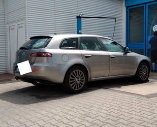 Alfa Romeo Alfa Romeo Alfa 159 2.4 JTDM 20V Elegante Elegante Gebrauchtwagen