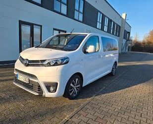 Toyota Toyota Proace (Verso) 2,0-l-D-4D 130kW L1 Executiv Gebrauchtwagen