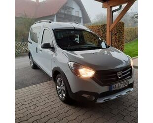 Dacia Dacia Dokker 1,2 115 Stepway AHK Klima Campingbox Gebrauchtwagen