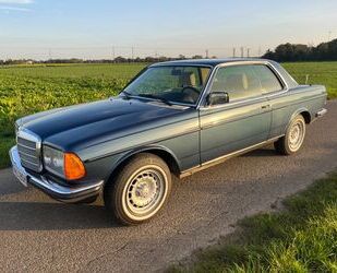 Mercedes-Benz Mercedes-Benz 280 CE W123 CE2 80 Gebrauchtwagen