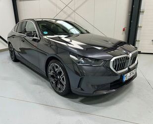 BMW BMW i5 40 eDrive Innovations-Paket Panorama B&W Gebrauchtwagen